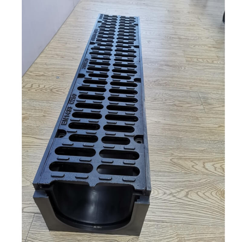 1 PP Channel with Cast Iron Gratings.jpg 1 PP Channel with Cast Iron Gratings.jpg