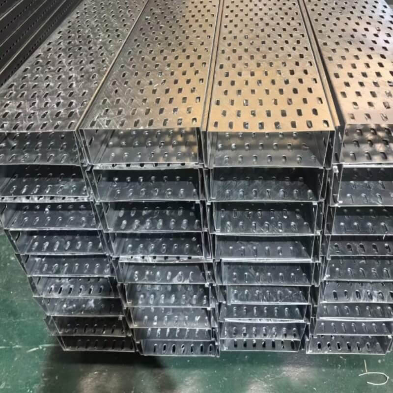 29 hot dip galvanized ventilated cable tray.jpg 29 hot dip galvanized ventilated cable tray.jpg