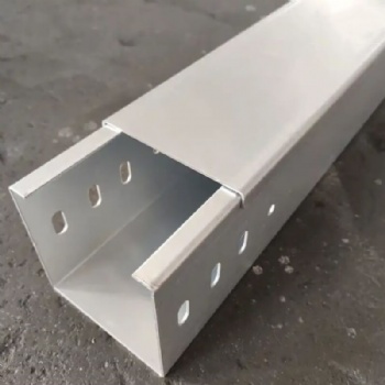Custom 150x50mm Flexible Metal Galvanized Steel Cable Trunking