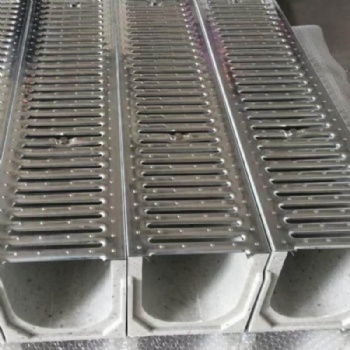CE Resin Concrete Drainage Channel With A15 Stamped Trench Cover