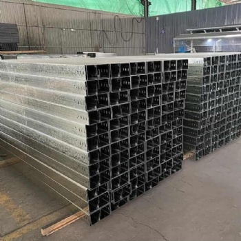 Custom 150x50mm Flexible Metal Galvanized Steel Cable Trunking