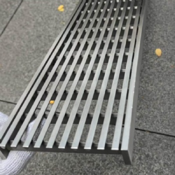 Wedge Stainless Steel Grating Trench Cover