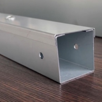 Cable Tray with Twist Lock Cover | Cable Tray with Rotating Cover Fastener